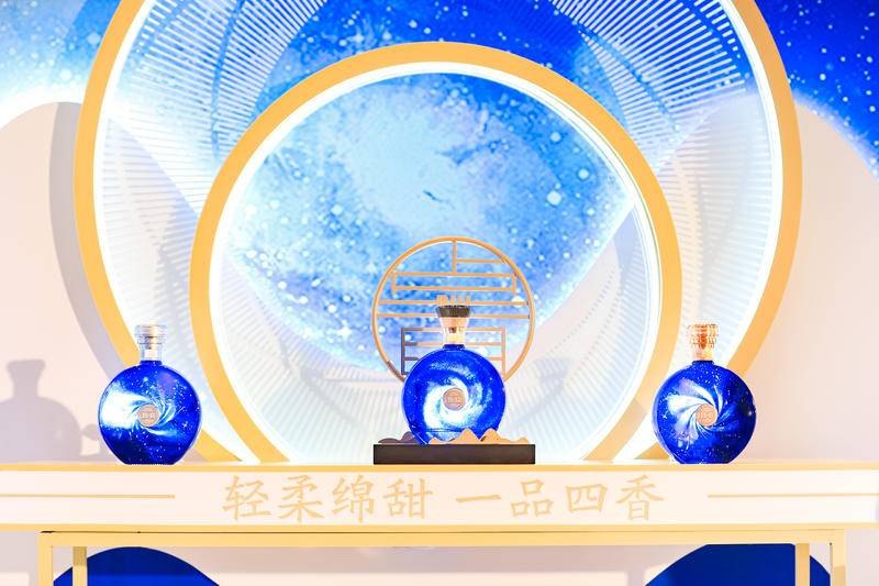 "Symbiosis and Sharing, Moving Forward" 2022 Xiaohutuxian Distributor Conference project image 19