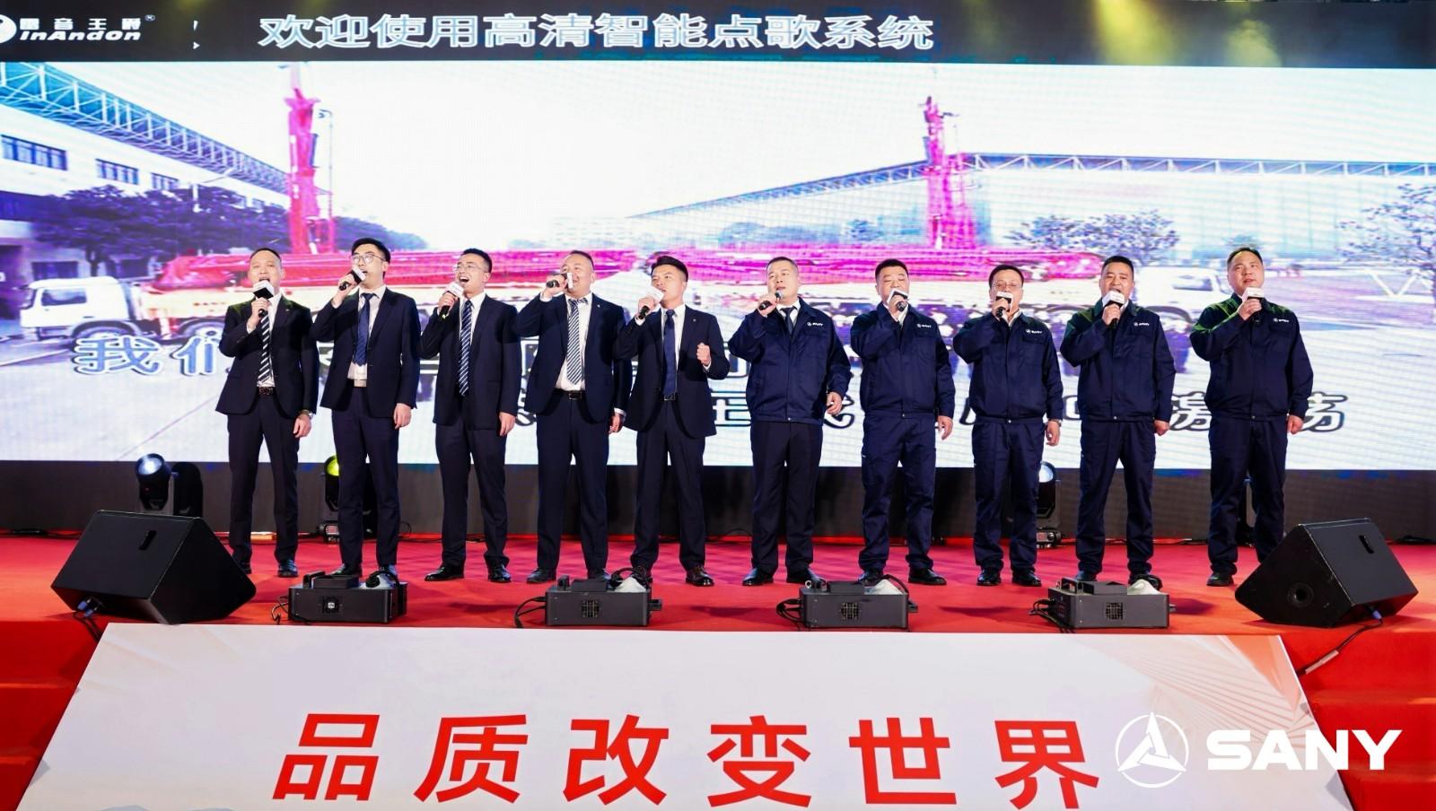 1747021705118617.jpg 三一2025款新能源产品上市发布会暨广东三一开业盛典活动现场图25
